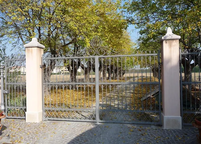 Casa Flosa & Breakfast 3* 梅迪奇纳